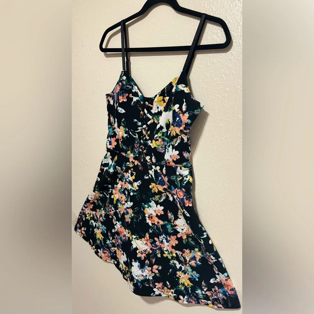 Material Girl Floral Mini Dress Large Strappy Fit & Flare Summer Casual Dress
